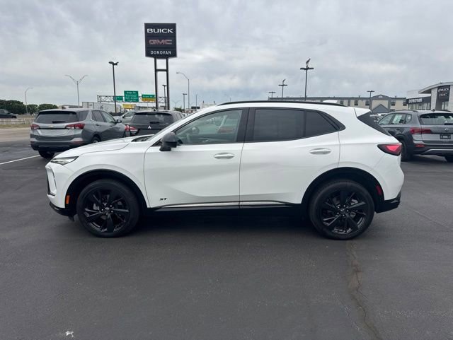 Used 2025 Buick Envision Sport Touring AWD/4WD image 7