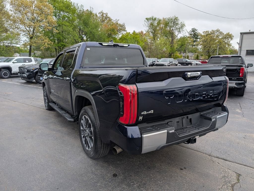 Used 2023 Toyota Tundra Limited AWD/4WD image 3
