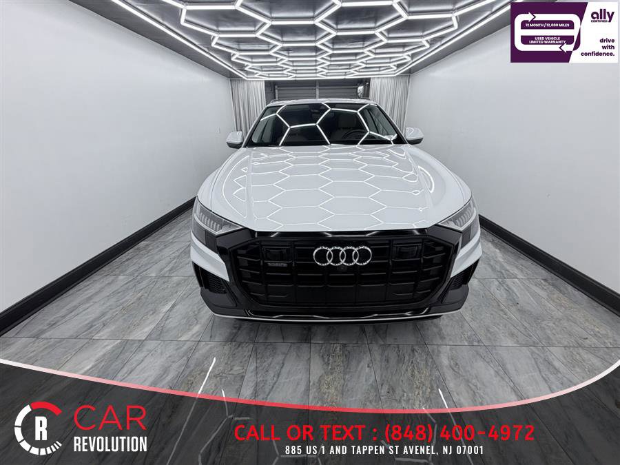 Used 2020 Audi Q8 Prestige w/ Prestige Package AWD/4WD image 2