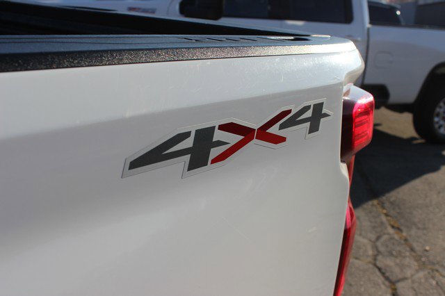 Used 2022 Chevrolet Silverado 2500 LT w/ Fleet Comfort Package image 12