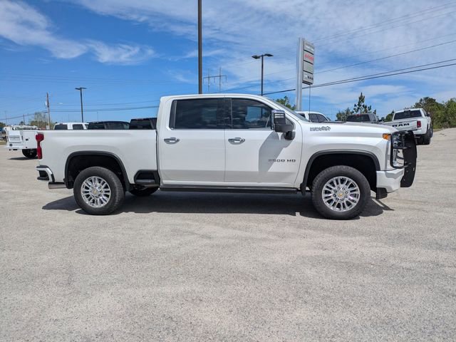 Used 2023 Chevrolet Silverado 2500 High Country w/ LPO, Hitch Package AWD/4WD image 3