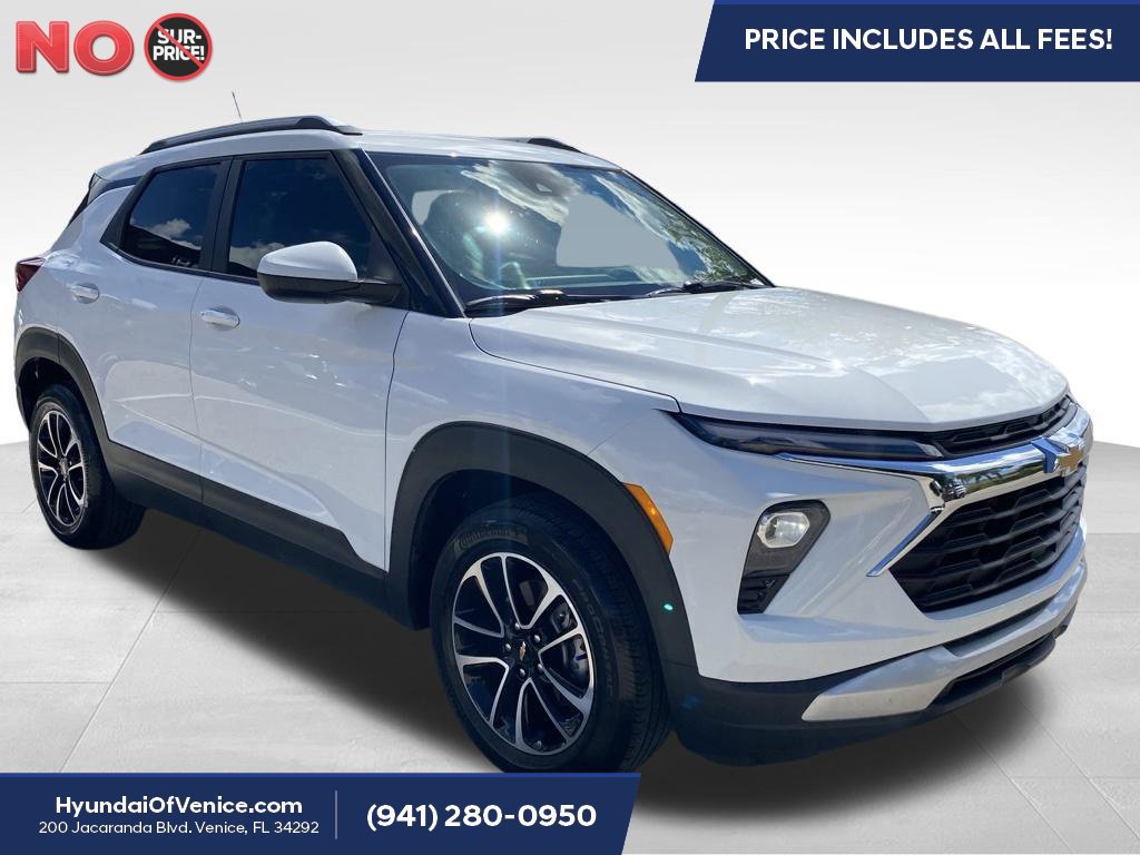 Used 2024 Chevrolet TrailBlazer LT w/ Driver Confidence Package