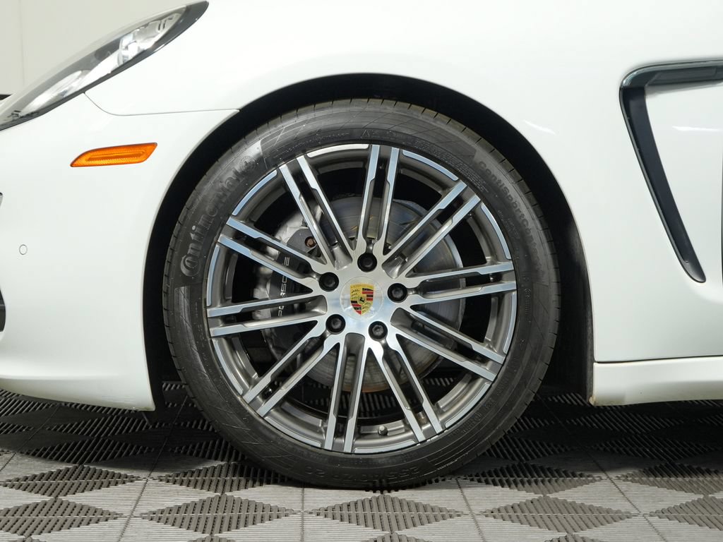 Certified 2016 Porsche Panamera Edition RWD image 13