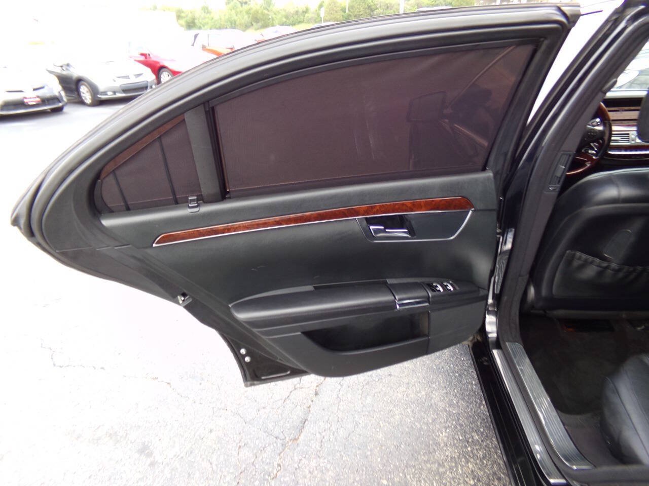 Used 2013 Mercedes-Benz S 550 4MATIC image 22