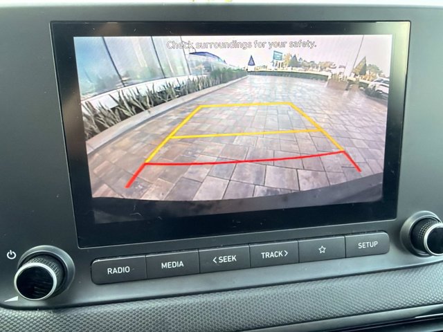 Used 2022 Hyundai Kona SEL FWD image 29