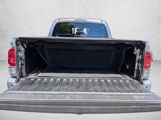 Used 2022 Toyota Tacoma TRD Off-Road w/ TRD Premium Off Road Package AWD/4WD image 6