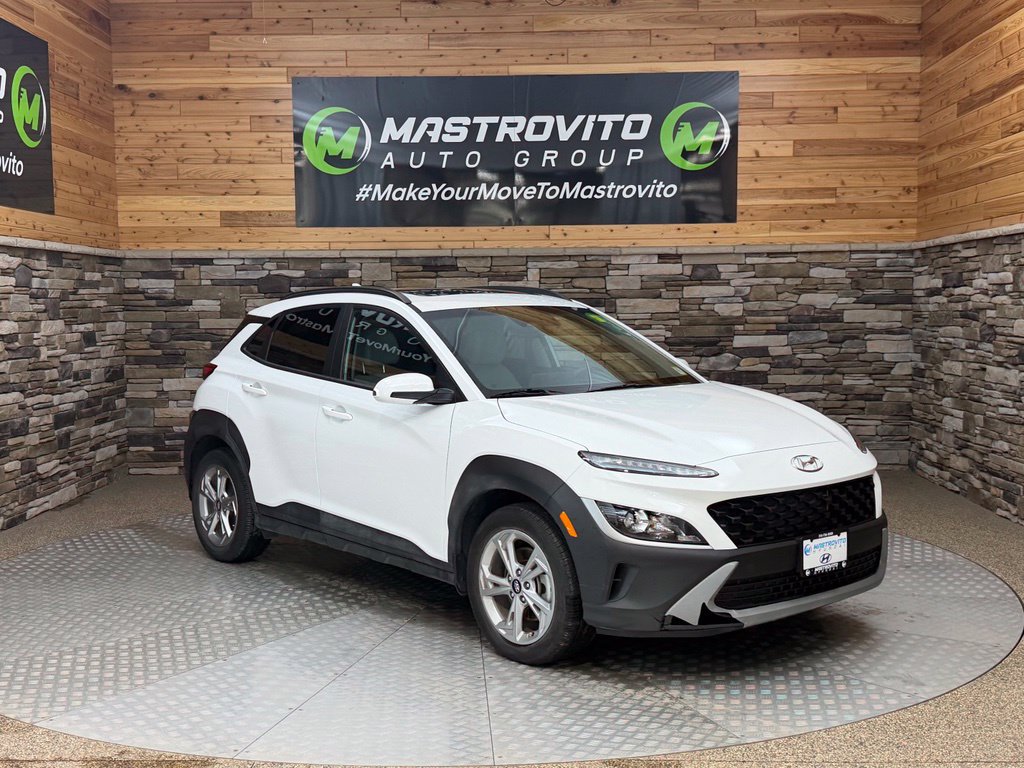 Used 2023 Hyundai Kona SEL w/ Convenience Package AWD/4WD image 4