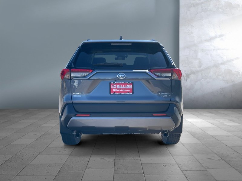Used 2021 Toyota RAV4 Limited w/ Limited Grade Weather Package AWD/4WD image 10
