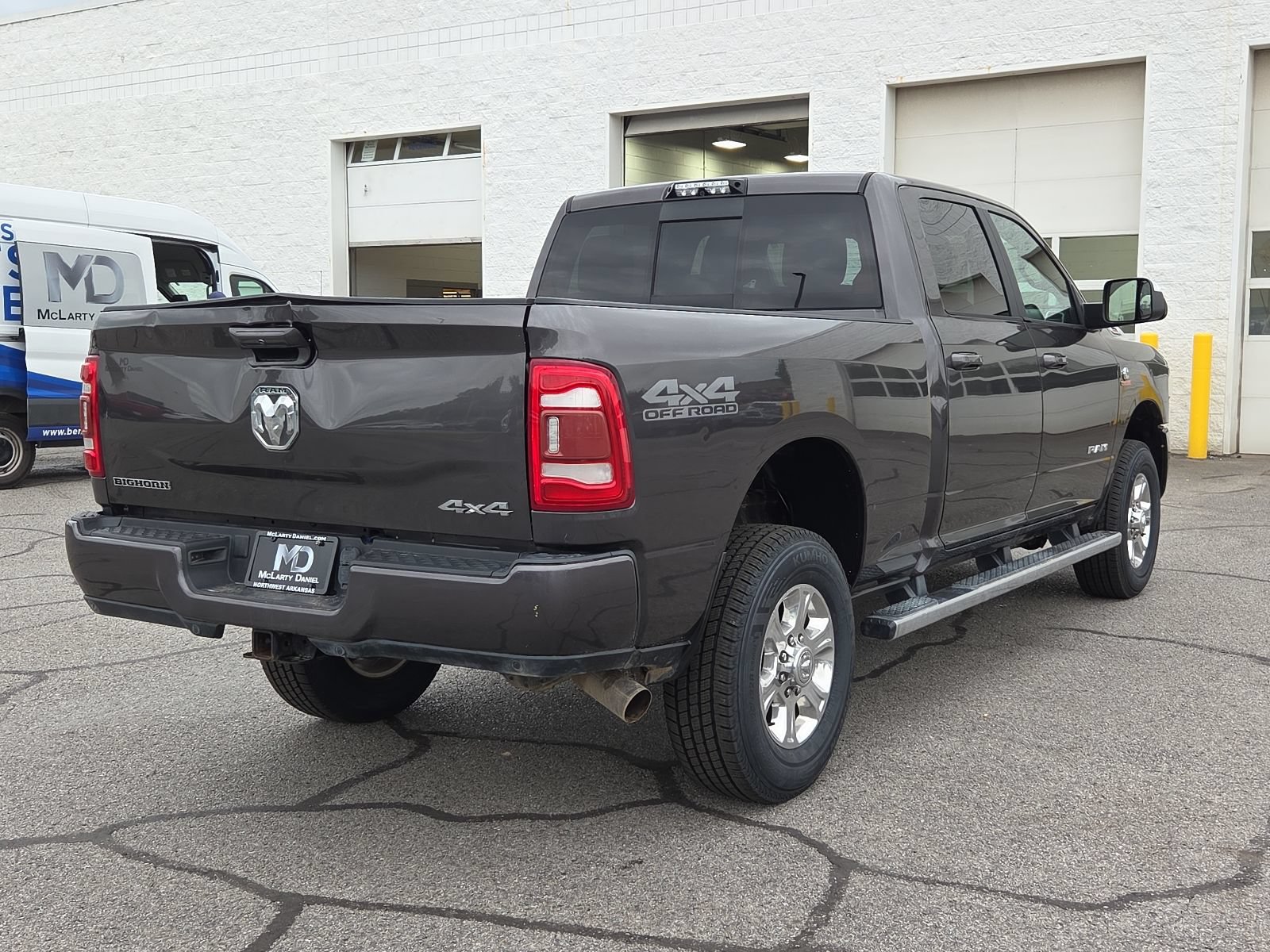 Used 2020 RAM 2500 Big Horn w/ Level 2 Equipment Group AWD/4WD image 14