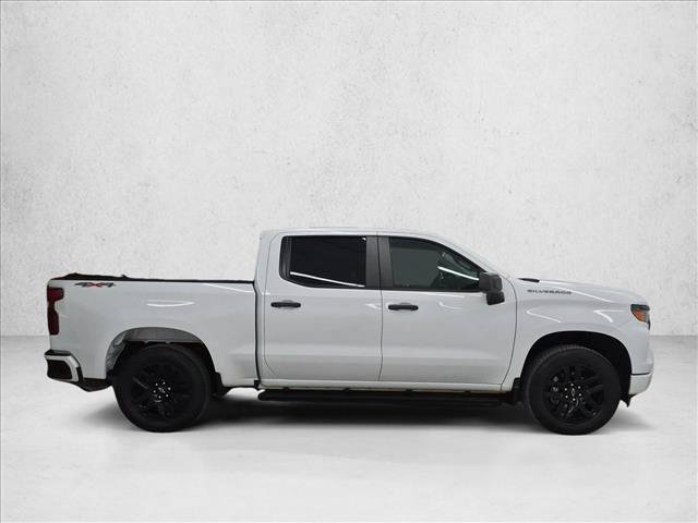 Used 2024 Chevrolet Silverado 1500 Custom AWD/4WD image 4
