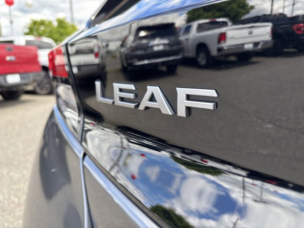 Used 2025 Nissan Leaf SV Plus FWD image 11