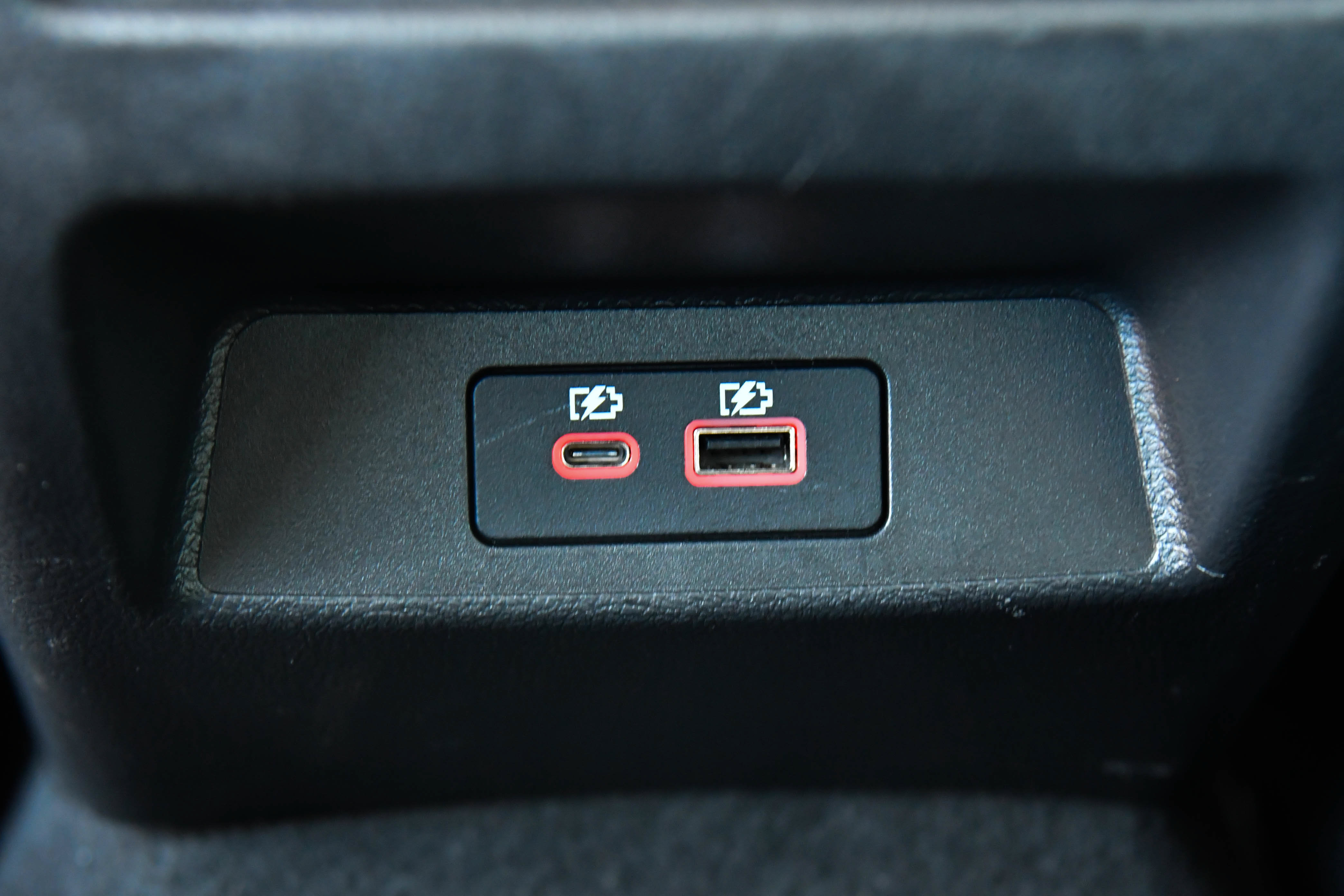 Used 2023 Nissan Altima 2.0 SR FWD image 45