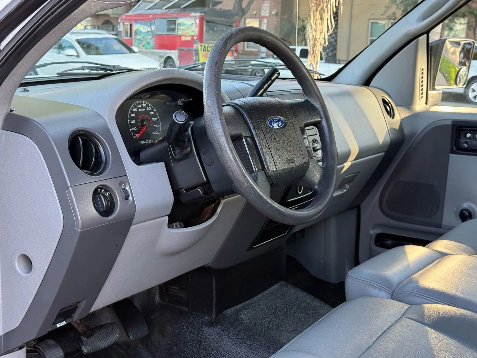 Used 2006 Ford F150 XL RWD image 14