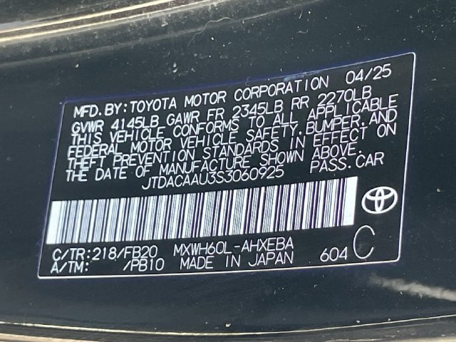 Used 2025 Toyota Prius LE FWD image 29