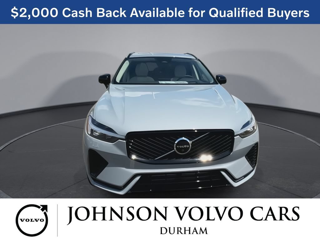 New 2026 Volvo XC60 T8 Ultra w/ Protection Package Premier AWD/4WD image 3