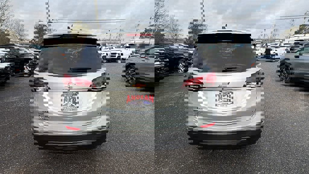 Used 2022 Chevrolet Equinox LT image 6