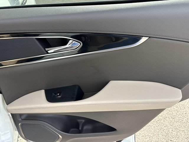 Certified 2022 Lincoln Nautilus AWD w/ Premium Package image 20