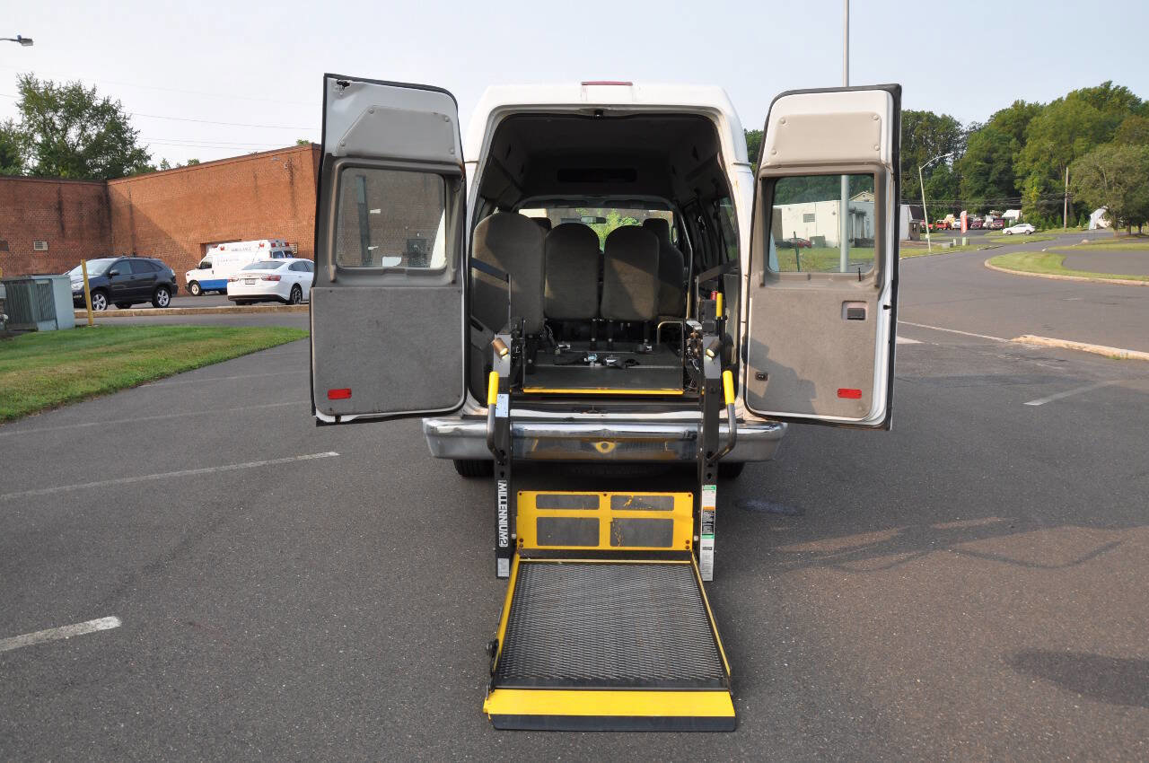 Used 2013 Ford E-250 and Econoline 250 Extended w/ PWR Group image 11