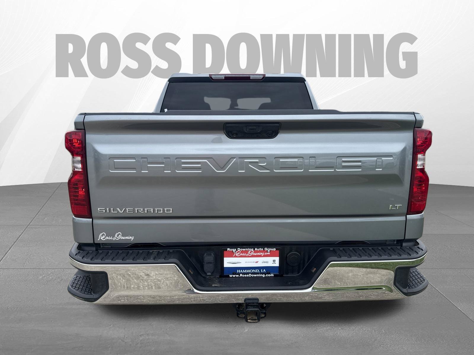 Used 2025 Chevrolet Silverado 1500 LT AWD/4WD image 5