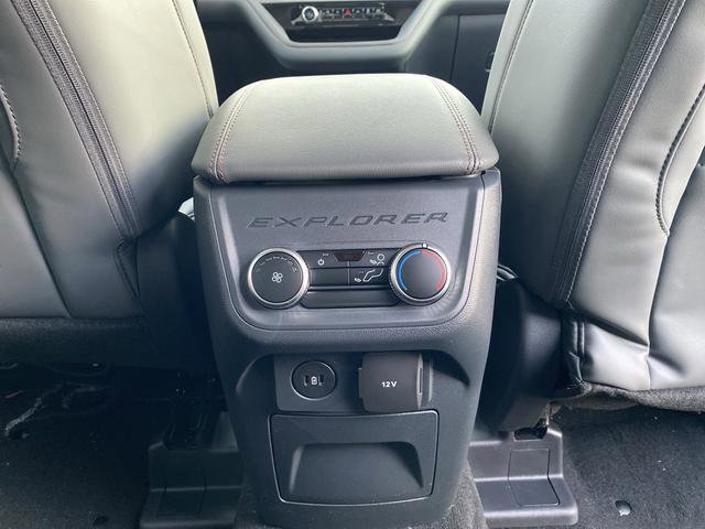 New 2026 Ford Explorer Active w/ Active Comfort Package image 31