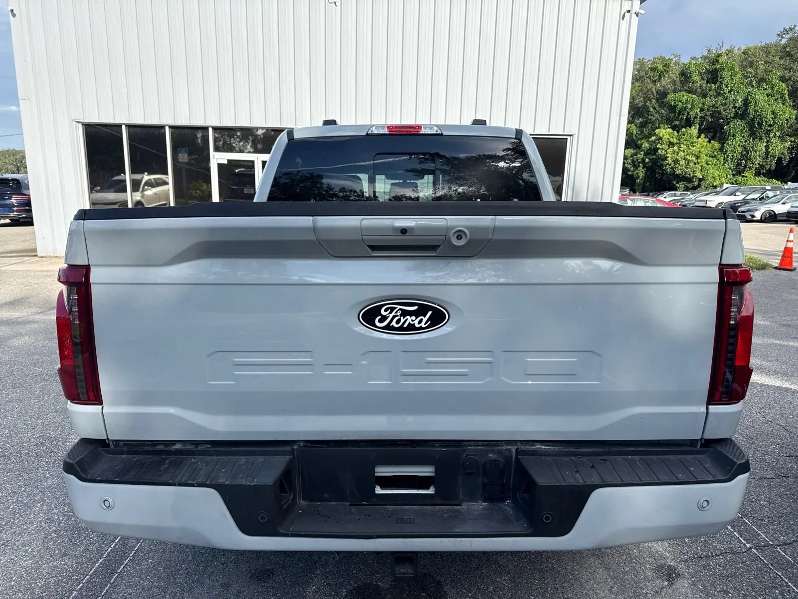 Used 2024 Ford F150 XLT w/ Equipment Group 302A MID AWD/4WD image 9