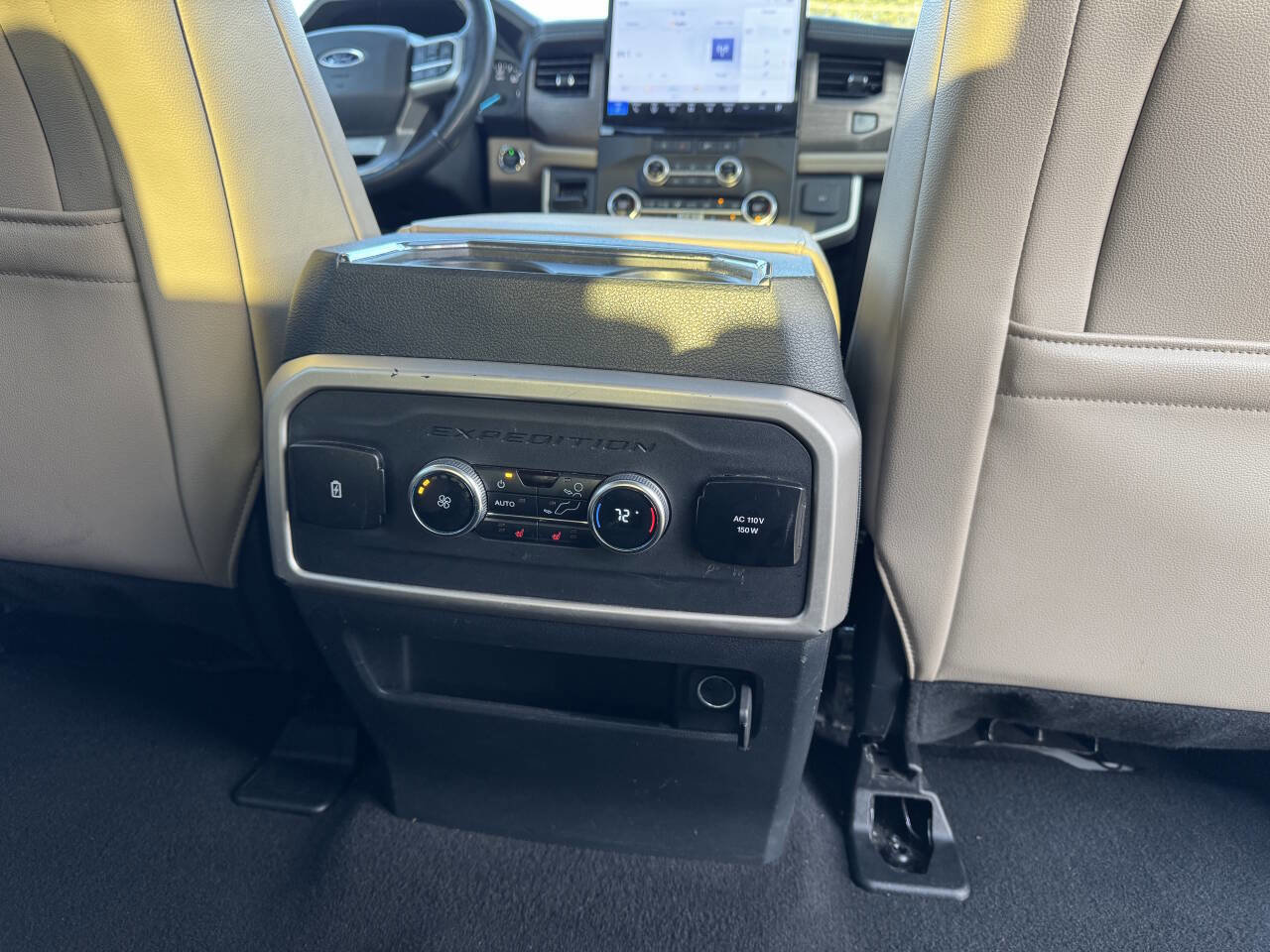 Used 2024 Ford Expedition Max Limited image 11