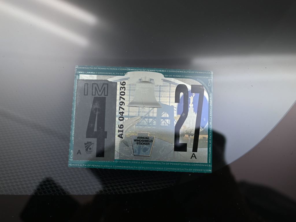 Used 2022 Tesla Model S image 8