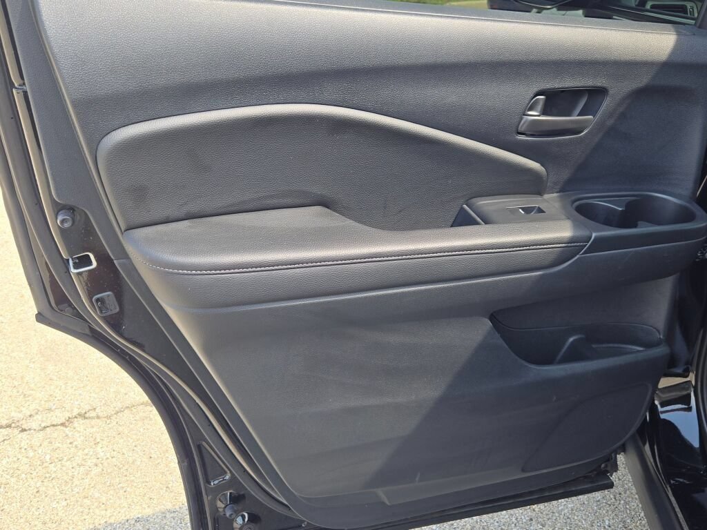 Used 2024 Honda Passport EX-L image 23