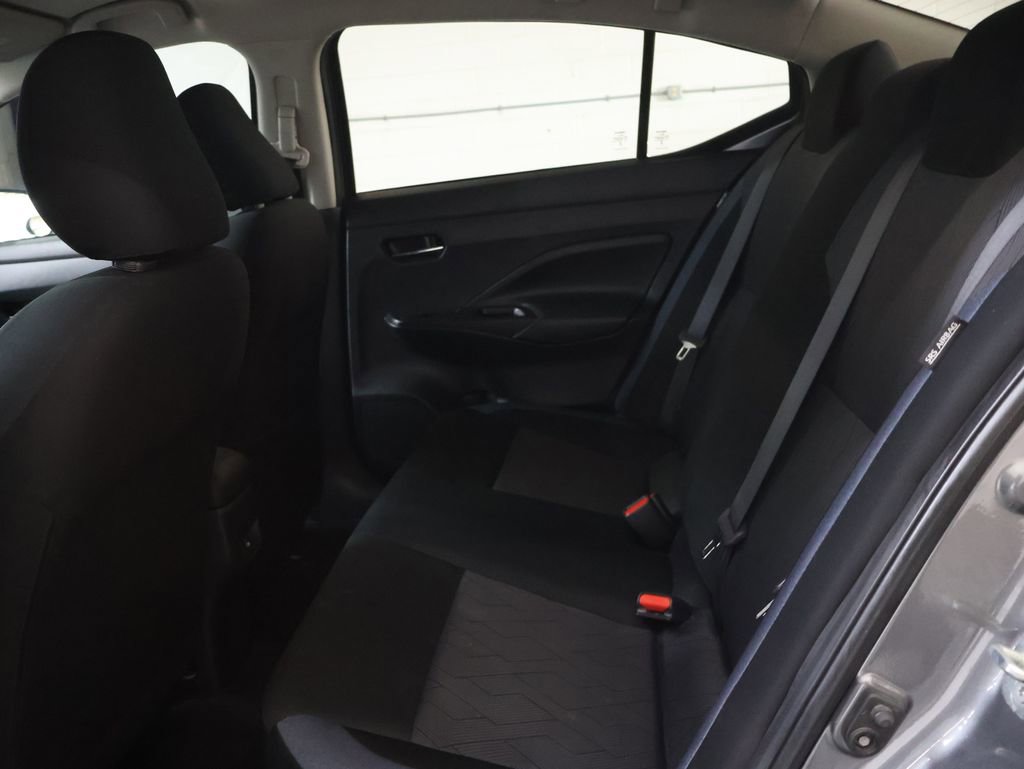 Used 2023 Nissan Versa SV image 14