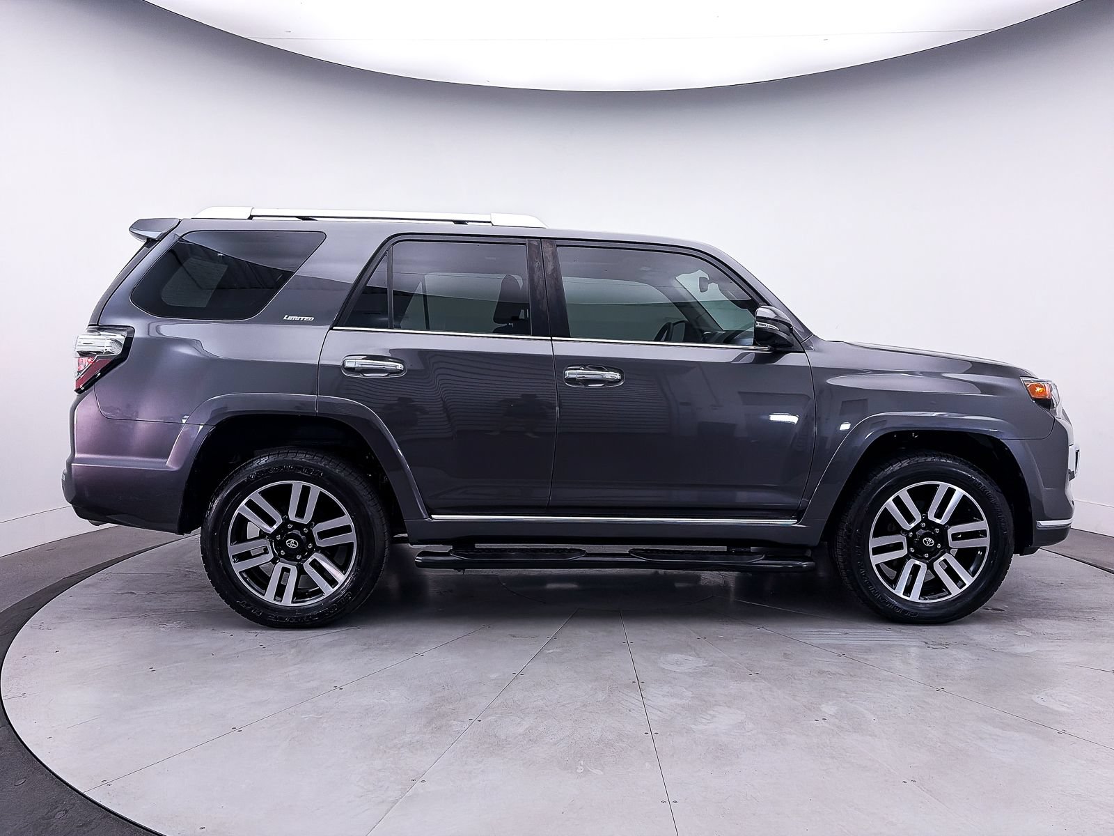 Used 2022 Toyota 4Runner Limited AWD/4WD image 42