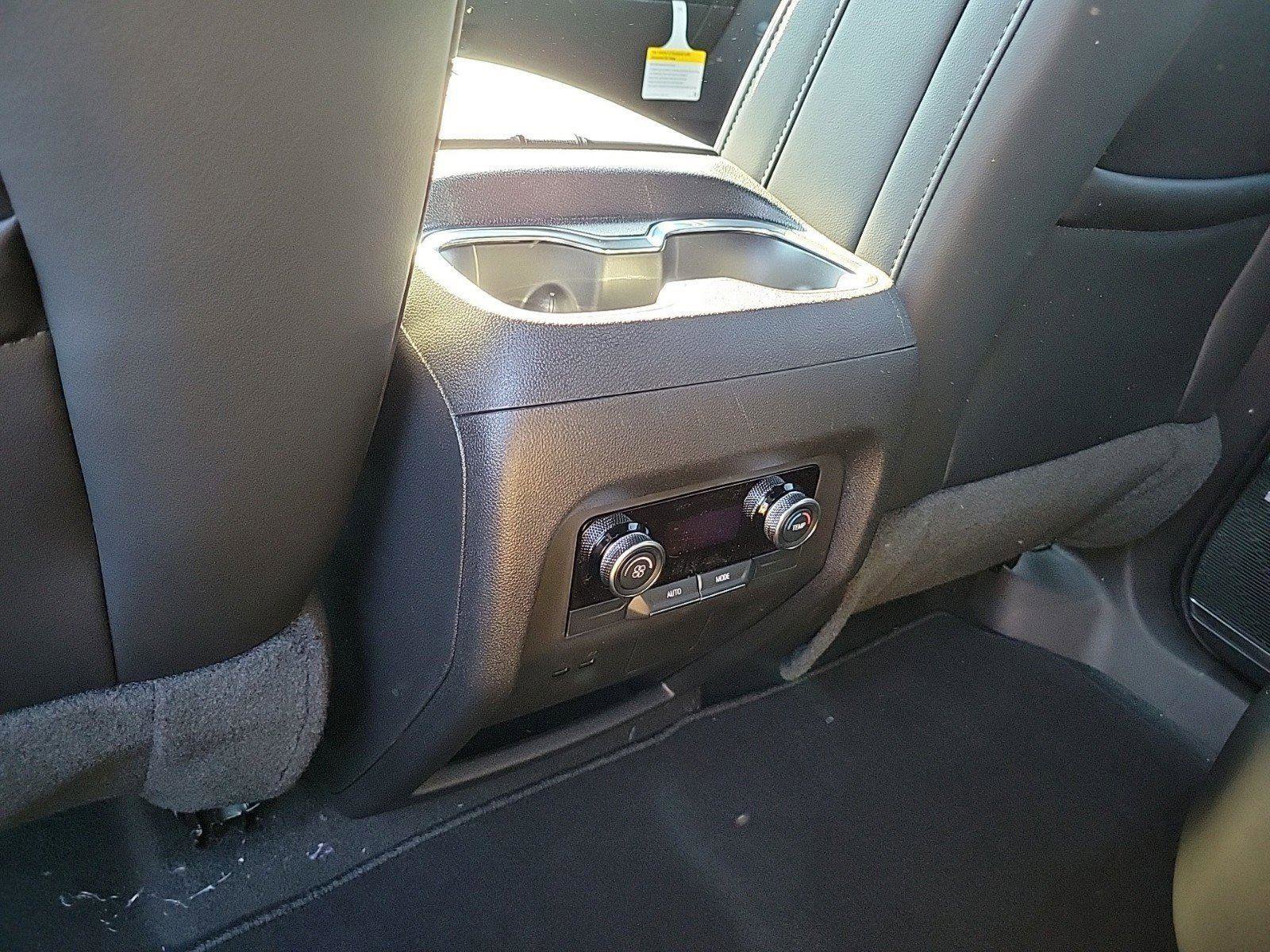 New 2026 Buick Enclave Preferred image 10