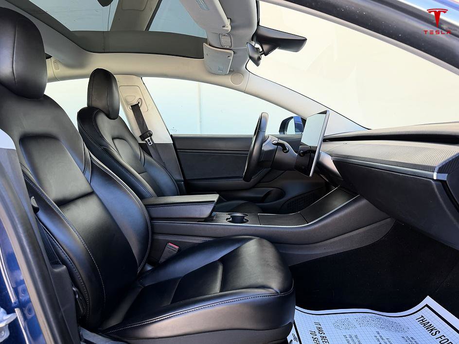 Used 2019 Tesla Model 3 Standard Range RWD image 11