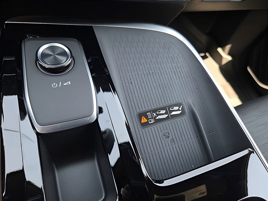 New 2026 Buick Enclave Sport Touring w/ LPO, Floor Liner Package FWD image 17