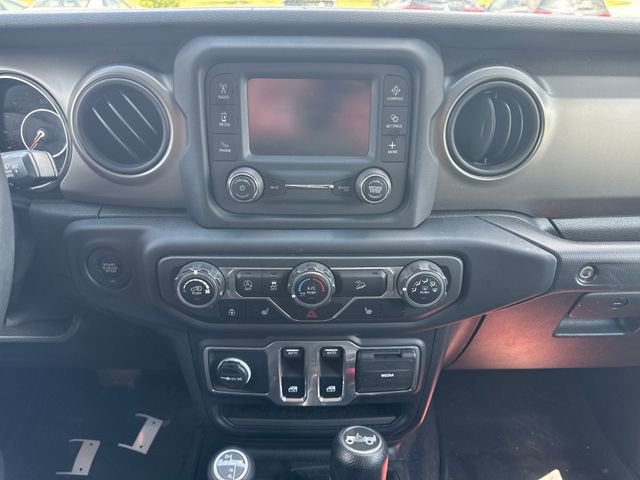 Used 2018 Jeep Wrangler Sport AWD/4WD image 23