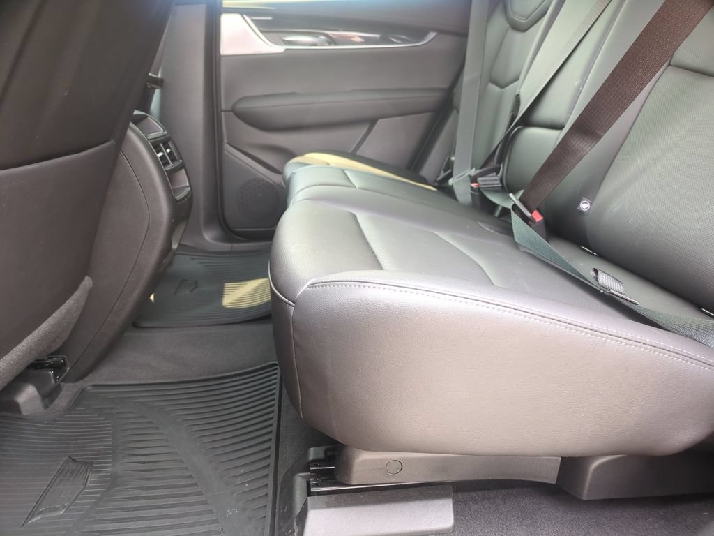 Used 2023 Cadillac XT5 Premium Luxury AWD/4WD image 15