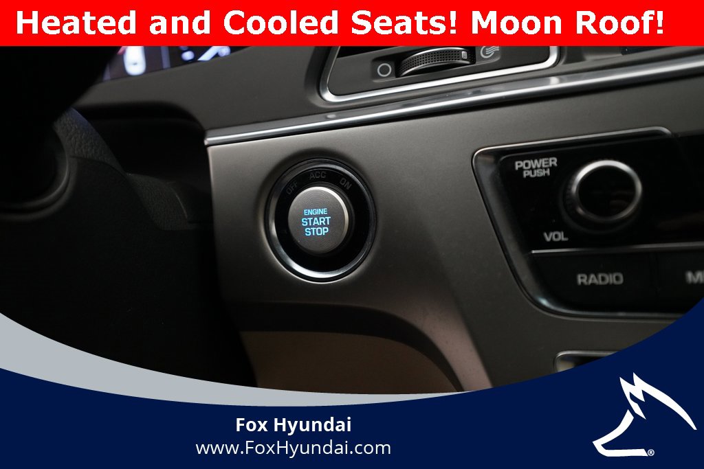 Used 2016 Hyundai Sonata Limited w/ Option Group 05 image 29