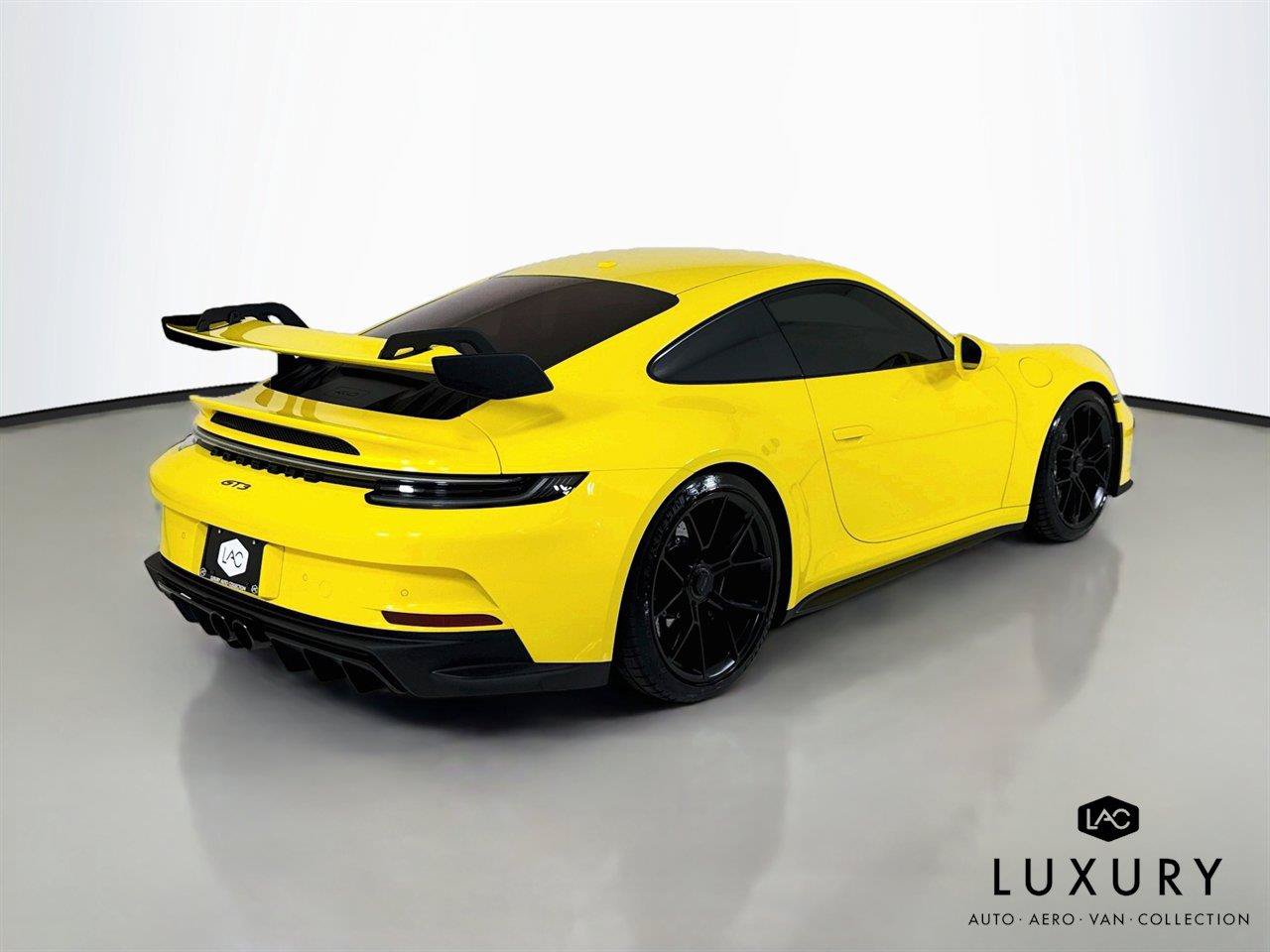 Used 2022 Porsche 911 GT3 RWD image 6