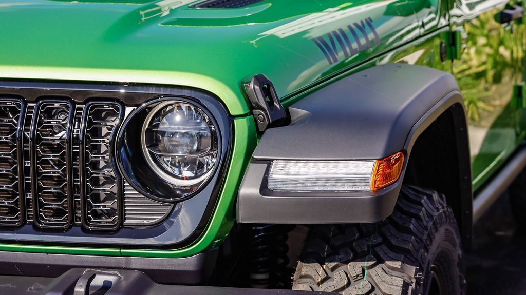 New 2026 Jeep Wrangler Unlimited Sport AWD/4WD image 5