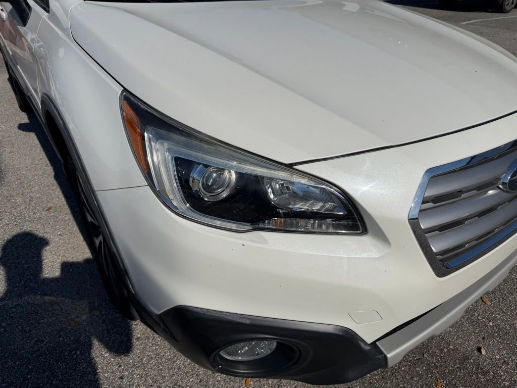 Used 2017 Subaru Outback 3.6R Limited AWD/4WD image 14