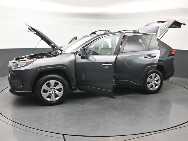 Used 2021 Toyota RAV4 LE AWD/4WD image 45