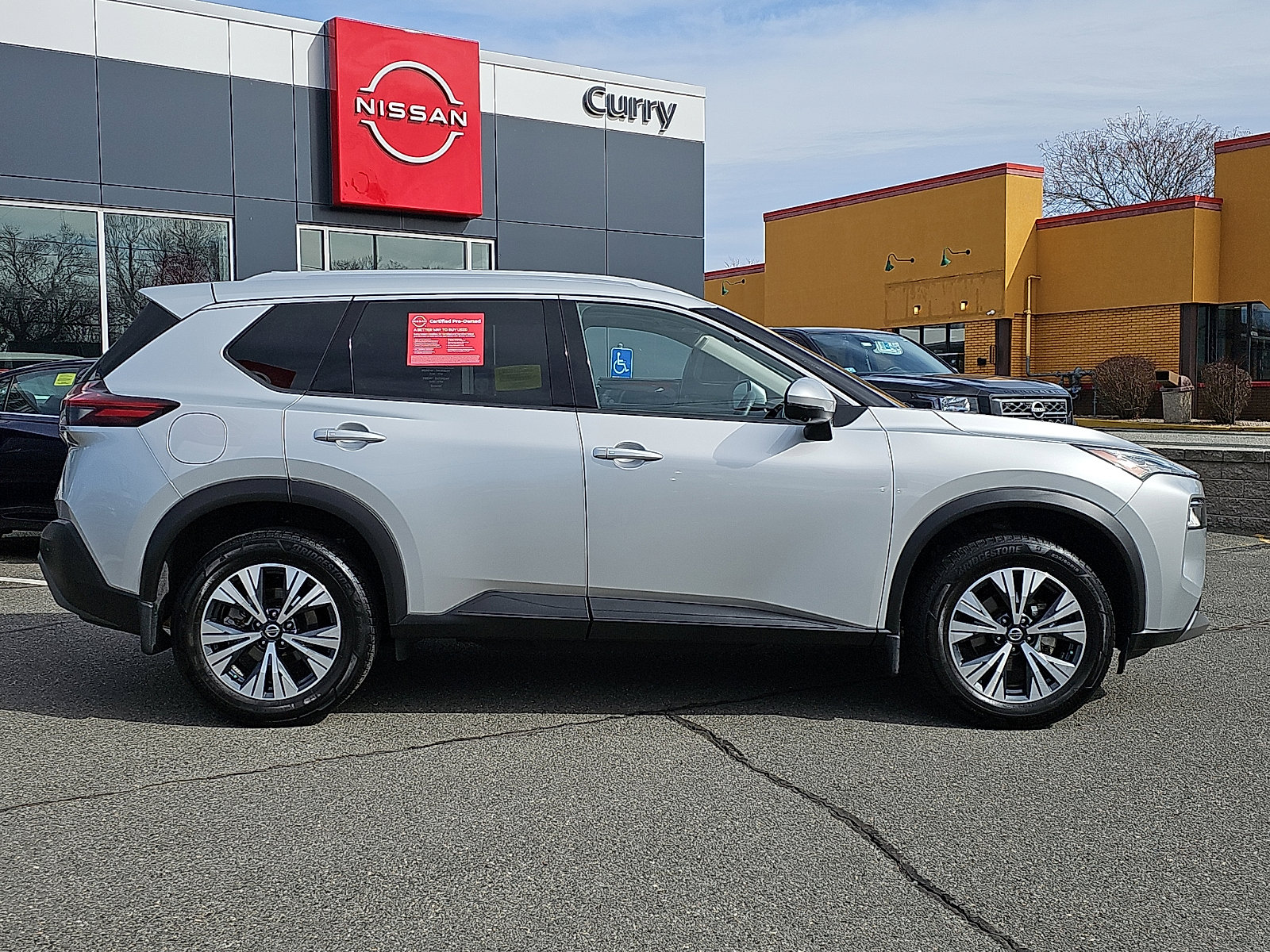 Certified 2021 Nissan Rogue SV w/ Premium Package image 7