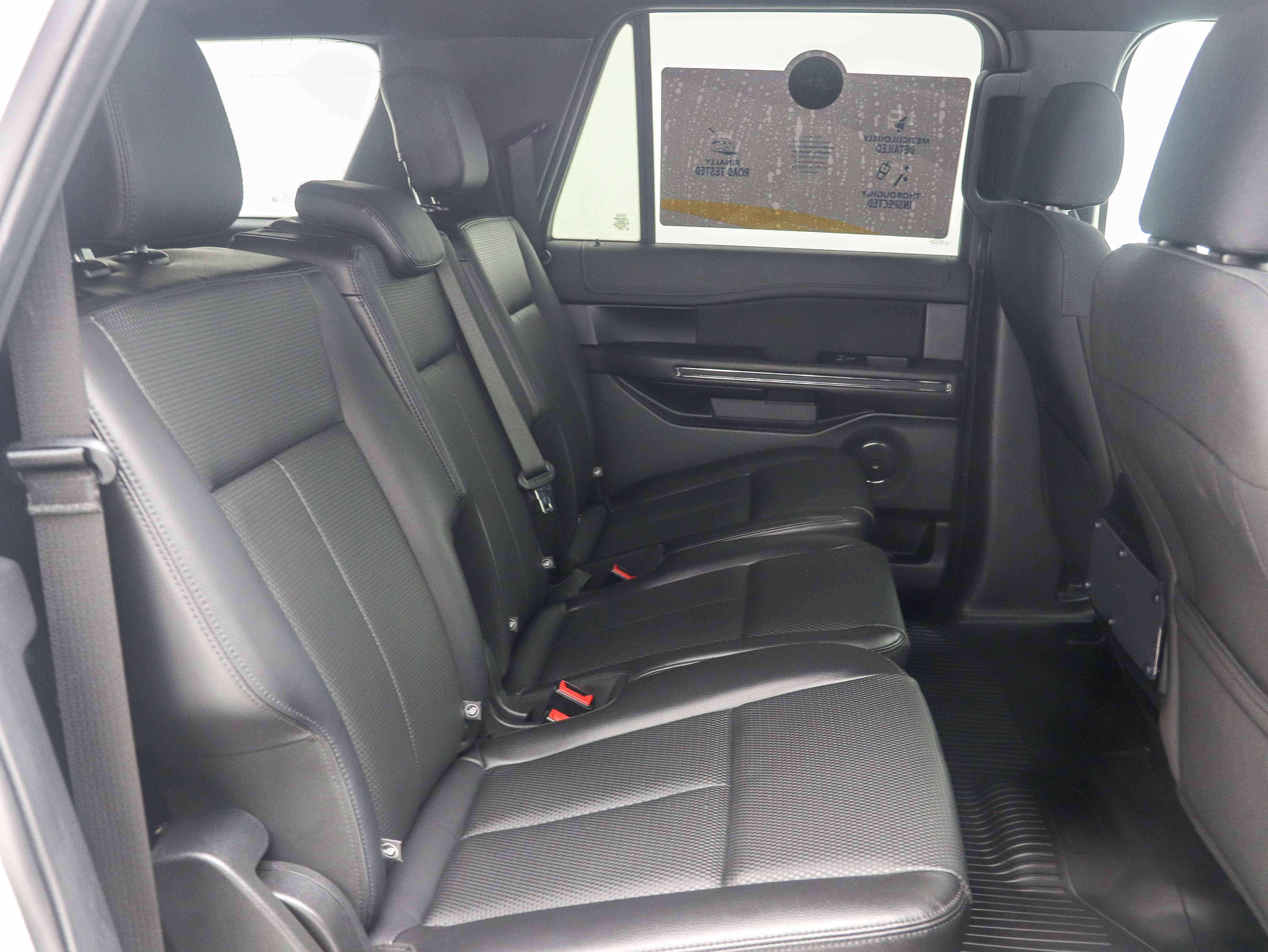 Used 2018 Ford Expedition Max XL AWD/4WD image 15
