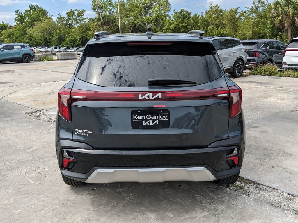 Certified 2026 Kia Seltos EX w/ EX Sunroof Package FWD image 7