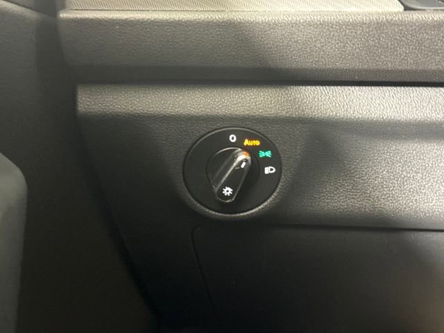 Used 2024 Volkswagen Jetta S image 30