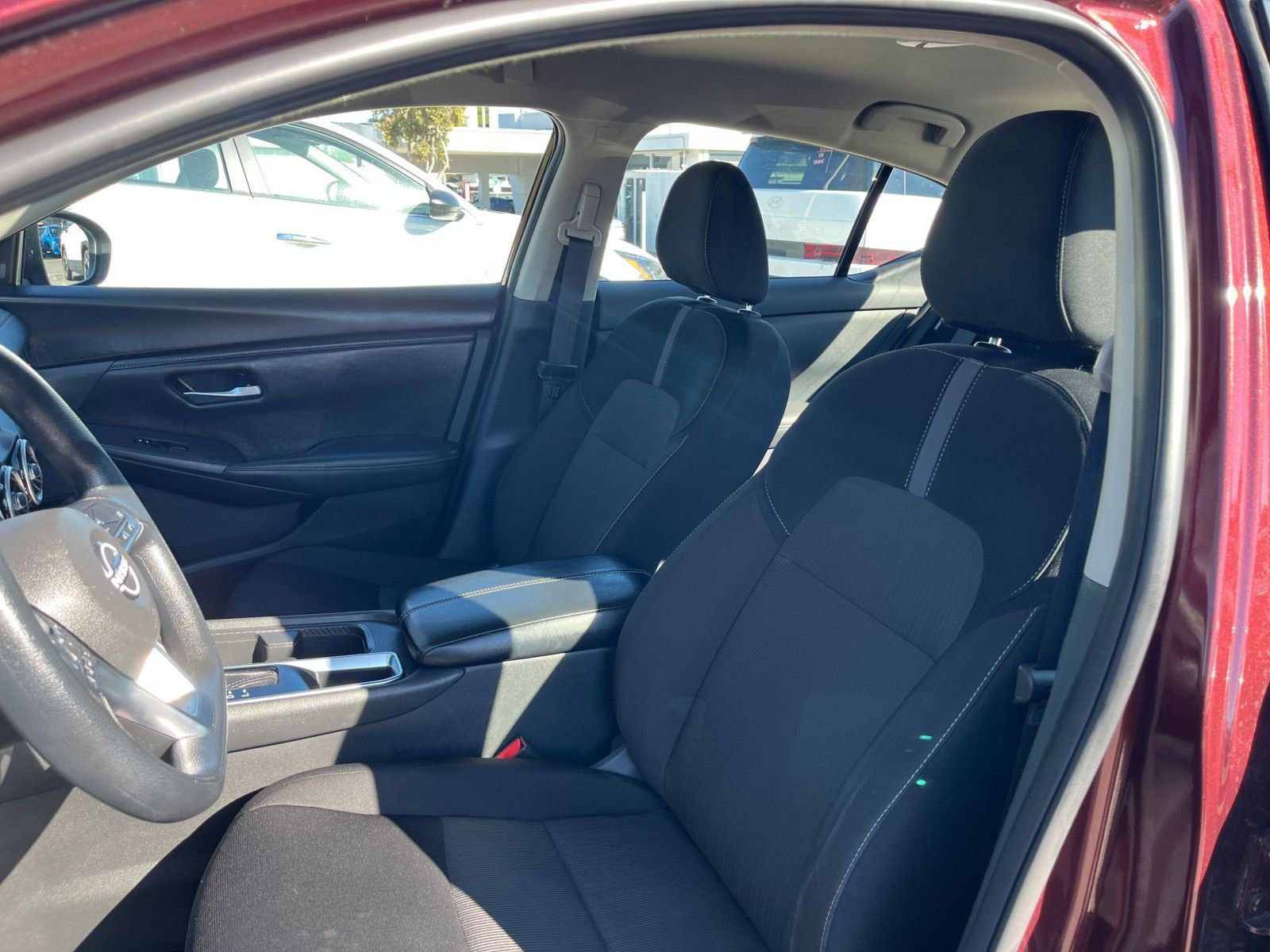 Used 2025 Nissan Sentra SV FWD image 27