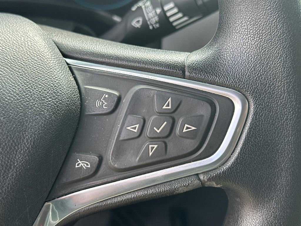 Used 2018 Chevrolet Equinox LS FWD image 26
