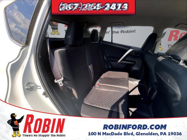 Used 2018 Toyota RAV4 LE w/ All Weather Liner Package AWD/4WD image 26