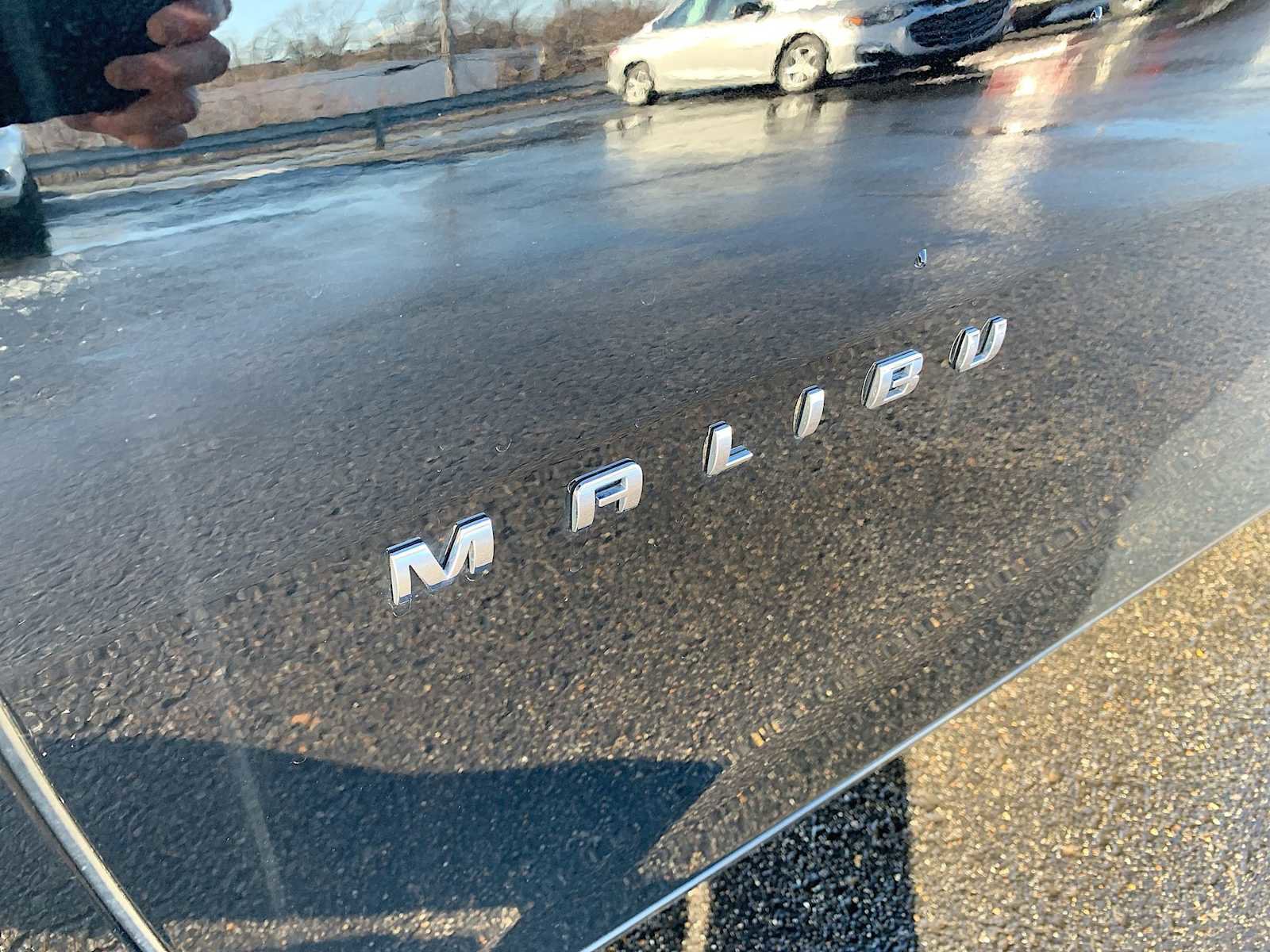 Certified 2022 Chevrolet Malibu LS image 28