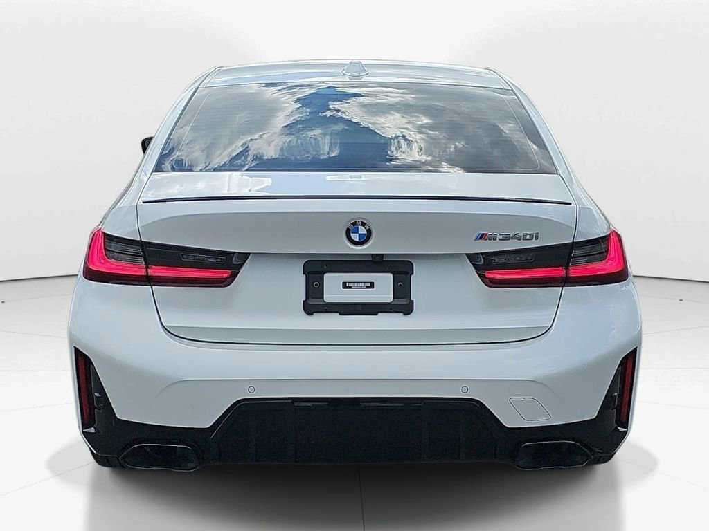Used 2023 BMW M340i w/ Premium Package image 6