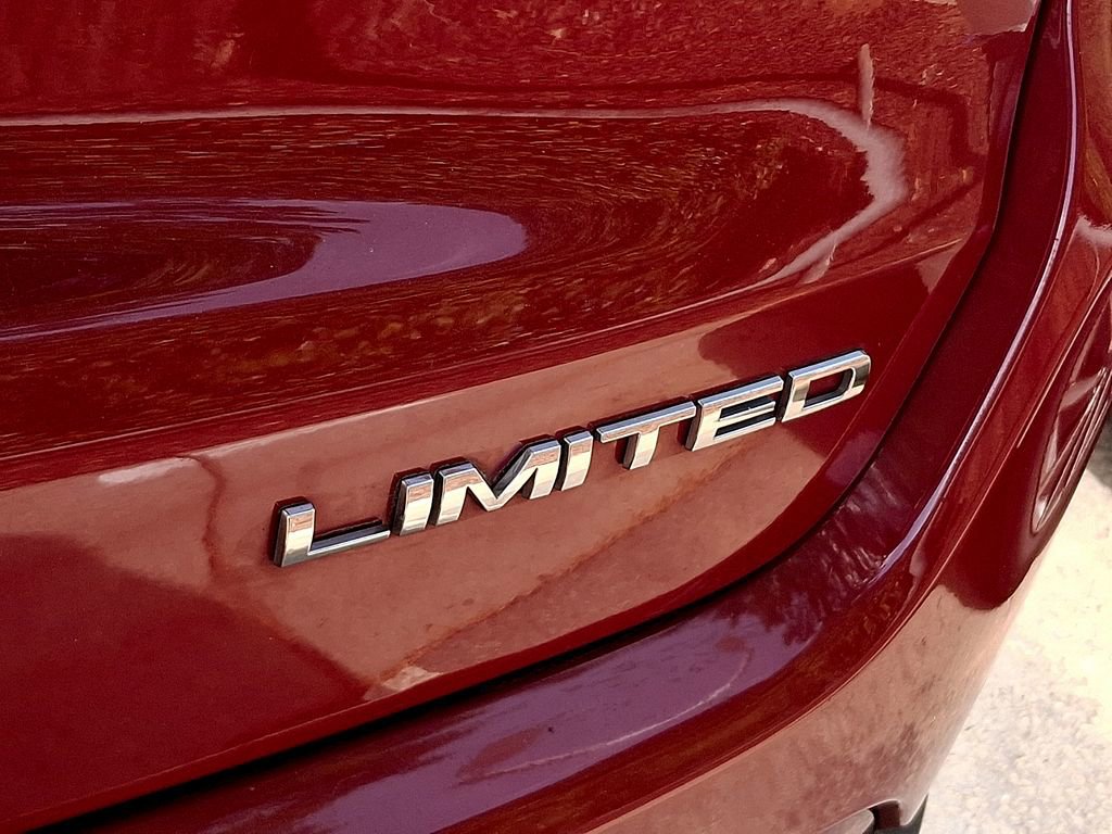 Used 2018 Jeep Compass Limited w/ Navigation Group image 10